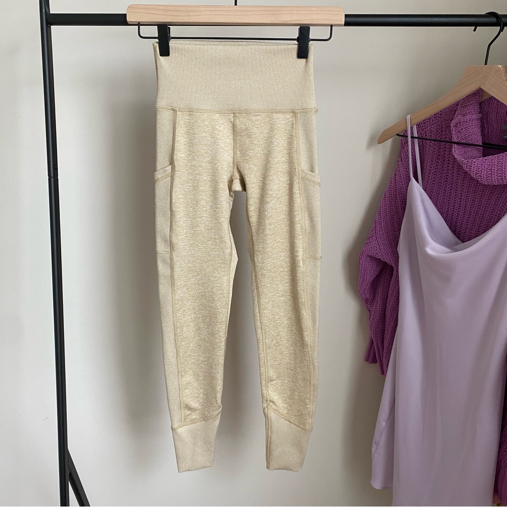 Aerie Offline The Hugger Leggings